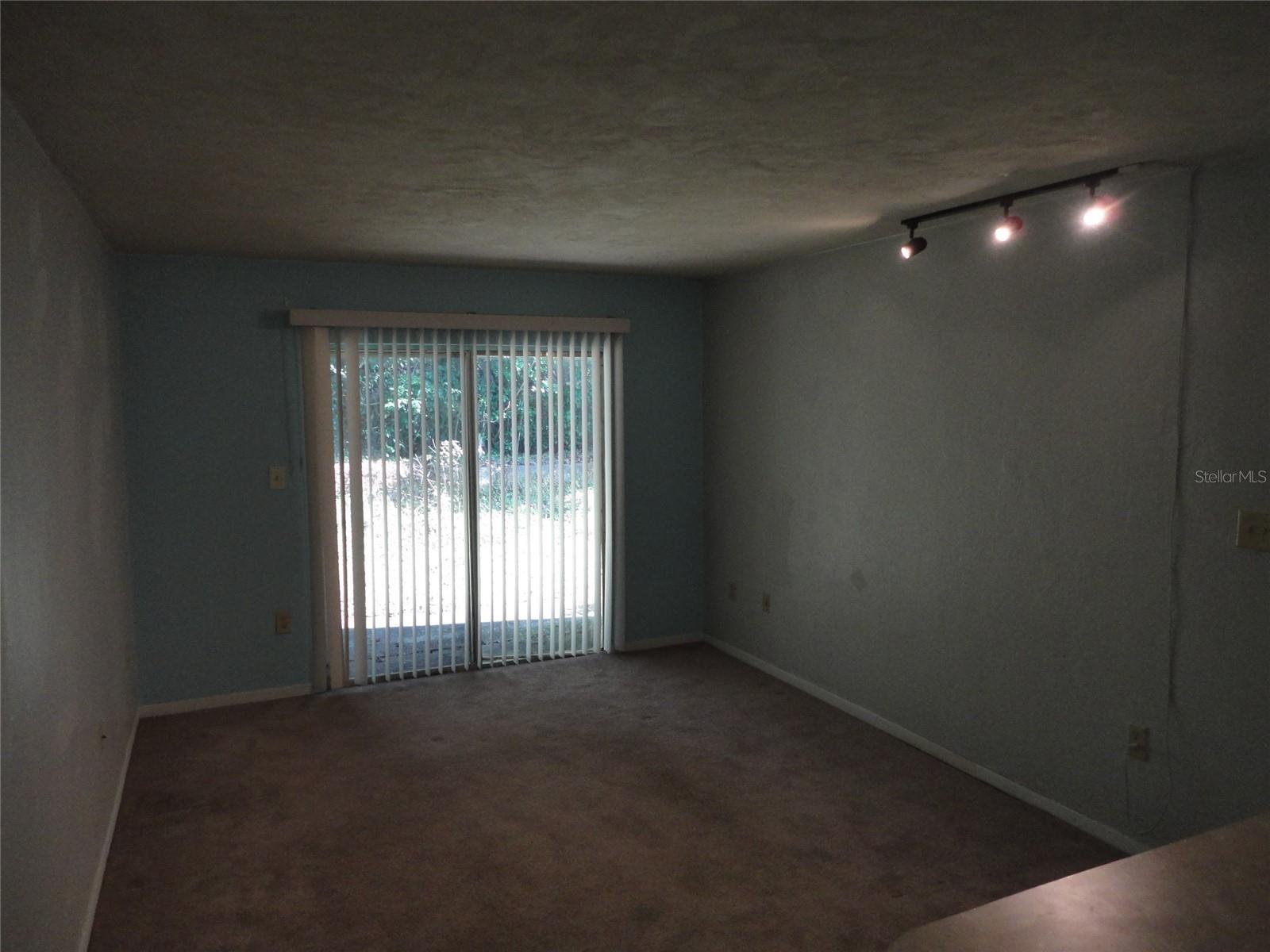 1035 SW 9TH STREET F4