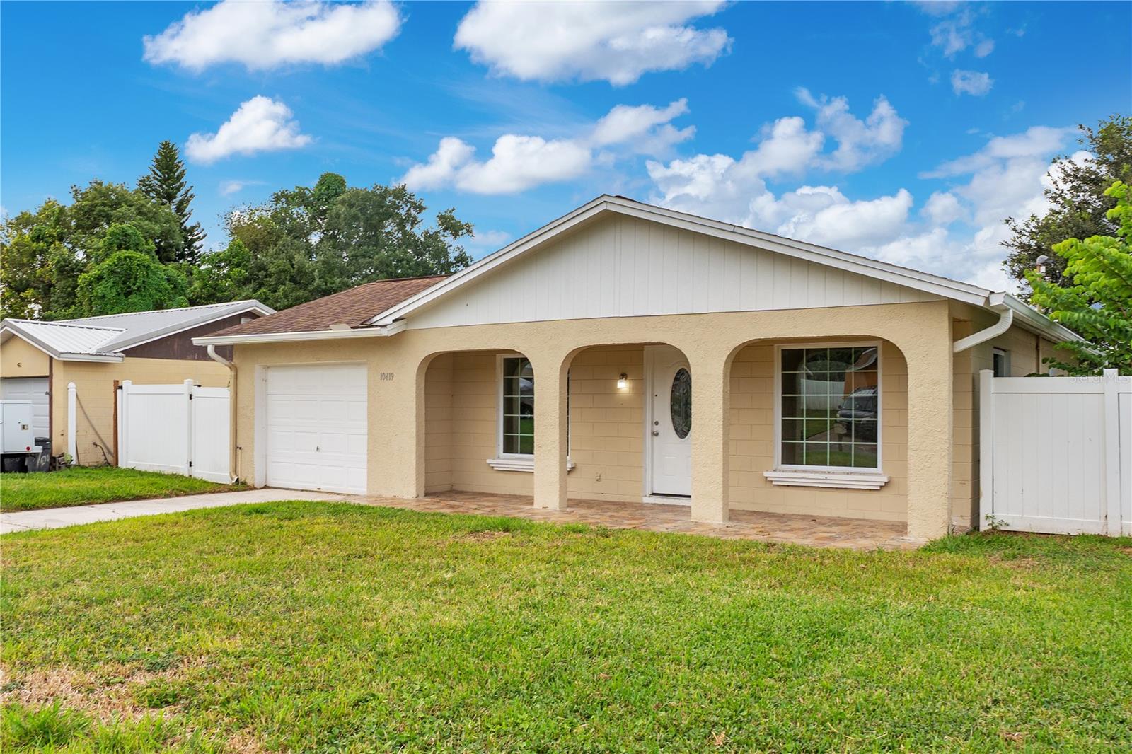 Looking for a starter home in East Orlando? This one if for you! A charming 3 bedroom, 2 bathroom home with a 1-car garage located in the Union Park area. As you step inside, you’re greeted by the living room that connects seamlessly to the kitchen and cozy dinette space. The bedrooms are set toward the back of the home, each with built-in closet space for added functionality. Tile flooring runs throughout, making for easy upkeep. One bathroom features a full tub while the other has a stand-up shower, giving flexibility for different needs. Outside, the open backyard offers endless potential! Room to create a garden, add a play space, or design your own private retreat. Beyond the community, you are just a short drive to UCF, Valencia College East Campus, and major expressways (SR-408 and SR-417), making downtown and the rest of Orlando easily accessible. Residents here enjoy the balance of quiet suburban living with close proximity to shopping, dining, and outdoor recreation. You’ll love being near Downey Park and the scenic Jay Blanchard Park trail along the Econlockhatchee River. Call us today to schedule a private showing!