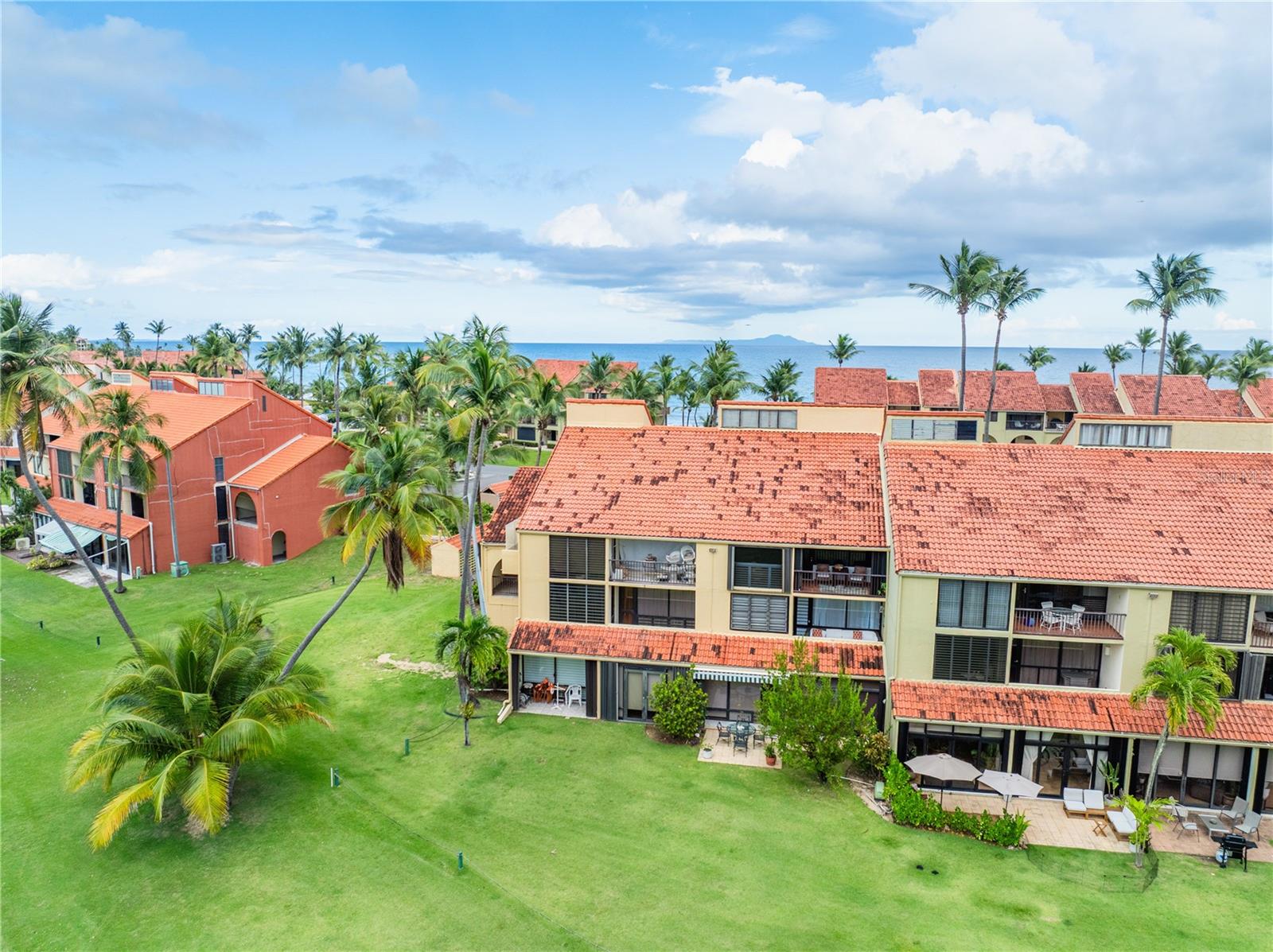 BEACH VILLAGE - Residential