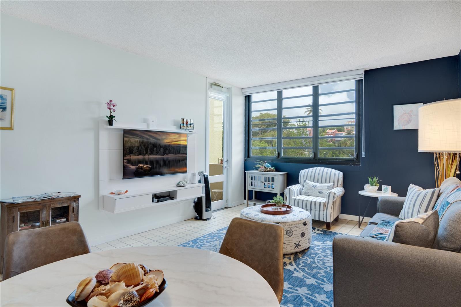 BEACH VILLAGE - Residential