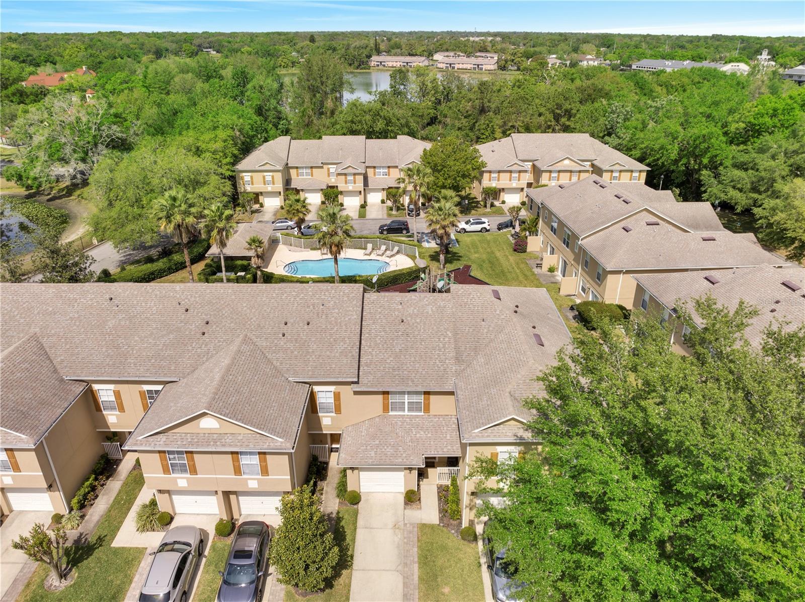 CORNICHE TWNHMS A REP - Residential Lease