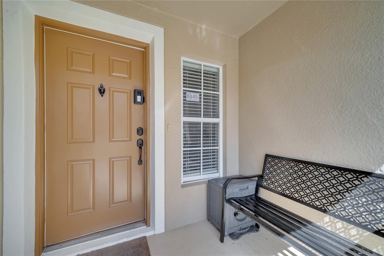 CORNICHE TWNHMS A REP - Residential Lease