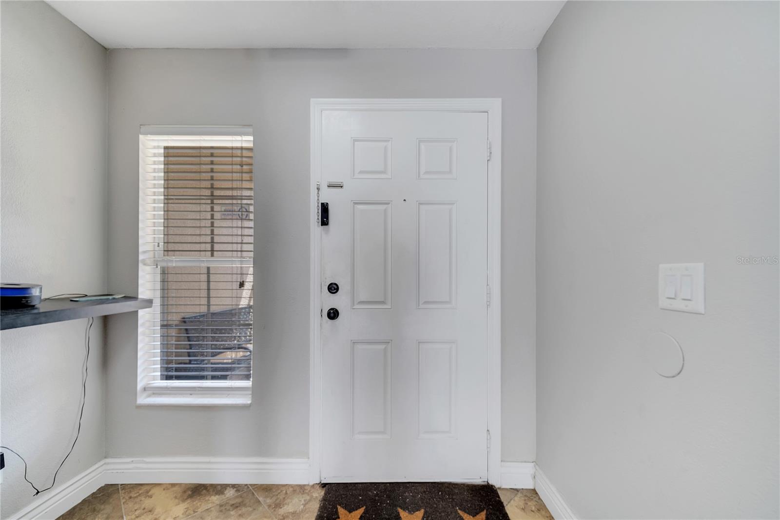 CORNICHE TWNHMS A REP - Residential Lease