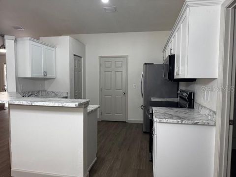 Tiny photo for 76 Fisher Way Trail, Ocklawaha, FL 32179 (MLS # OM718874)