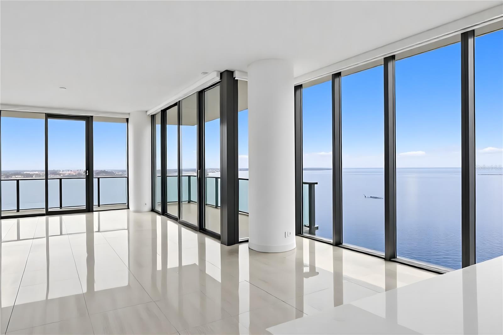 RITZ CARLTON RESIDENCES 3105 BAY OAKS CONDO PLC - Residential
