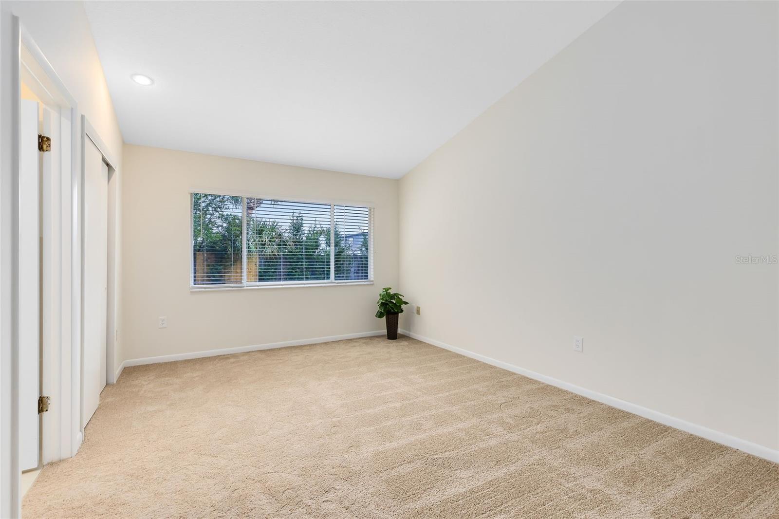 GOLFSIDE SEC 03 - Residential Lease