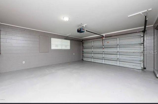 MEADOW OAK SUB UN 1 - Residential Lease