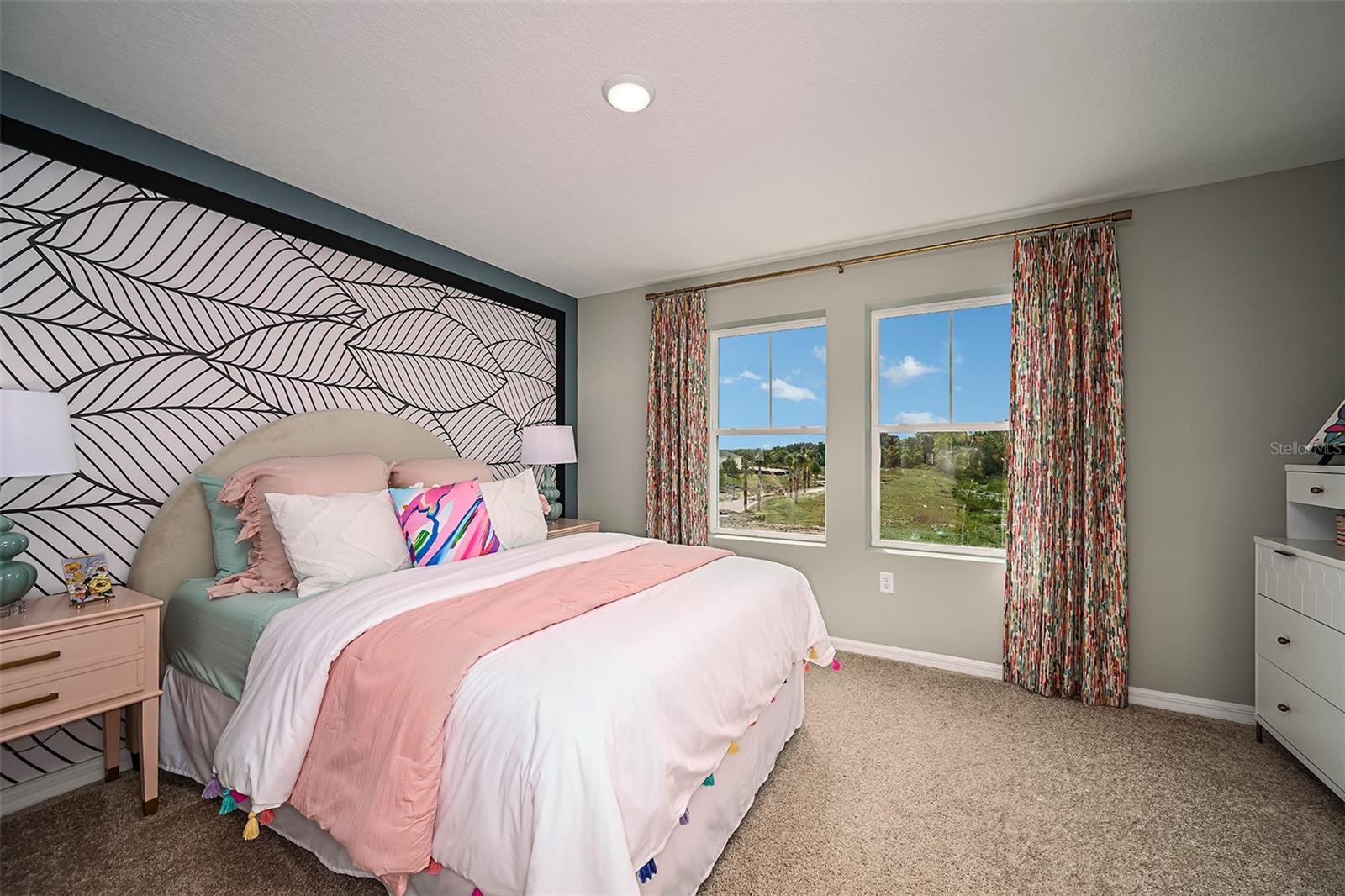 PASADENA LANDING - Residential