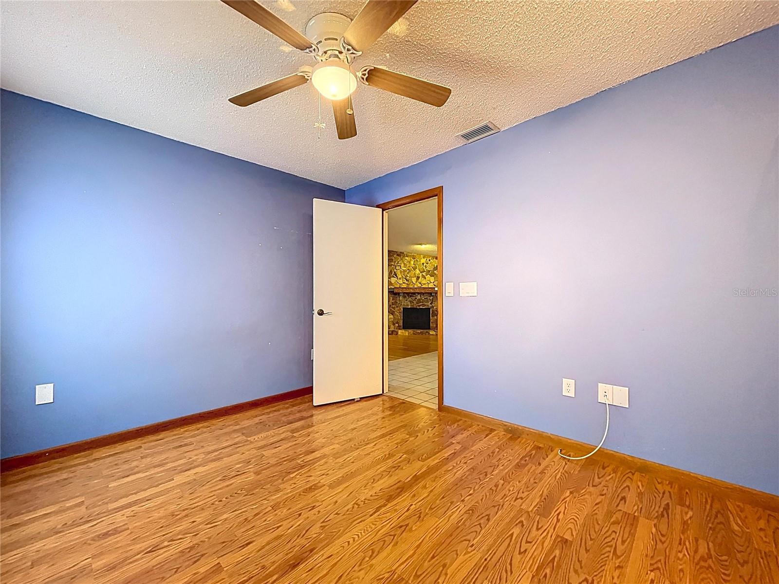 HIGH GLEN ADD - Residential