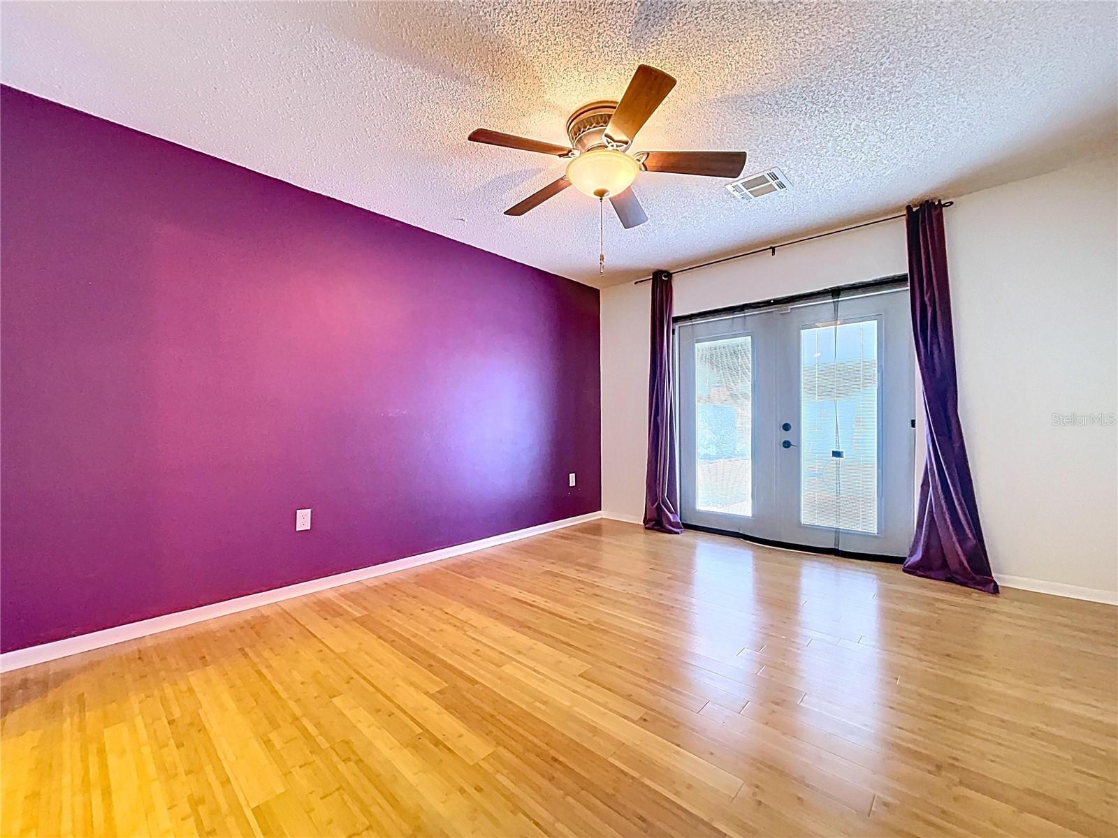 HIGH GLEN ADD - Residential