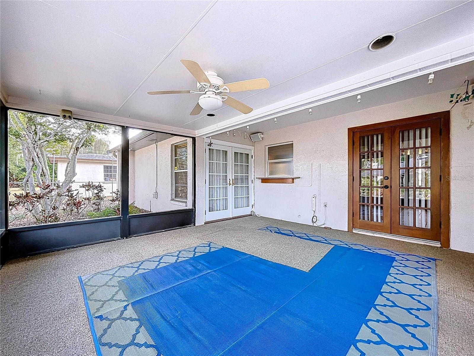 HIGH GLEN ADD - Residential