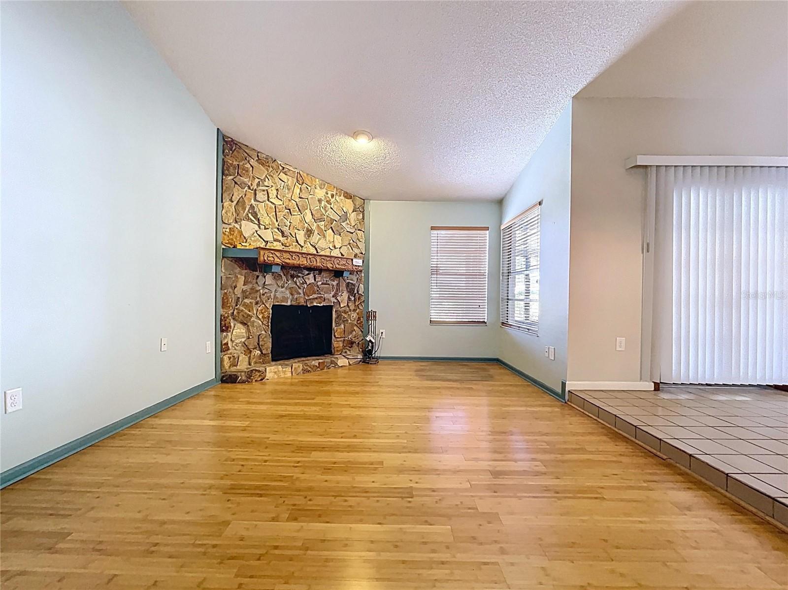 HIGH GLEN ADD - Residential