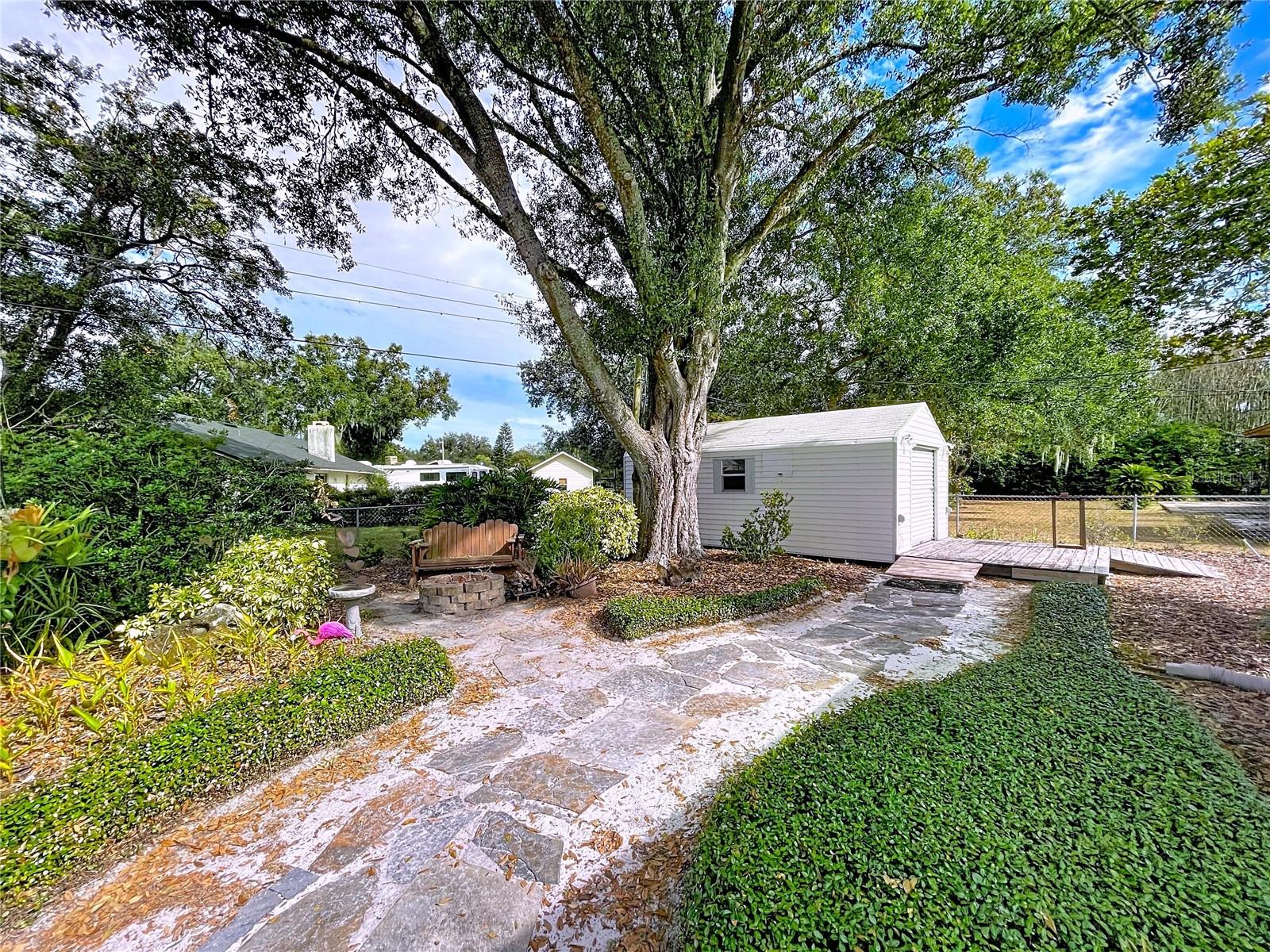 HIGH GLEN ADD - Residential