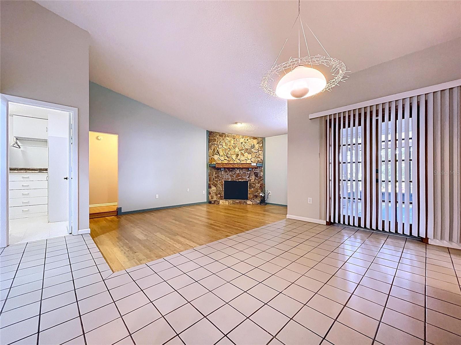 HIGH GLEN ADD - Residential