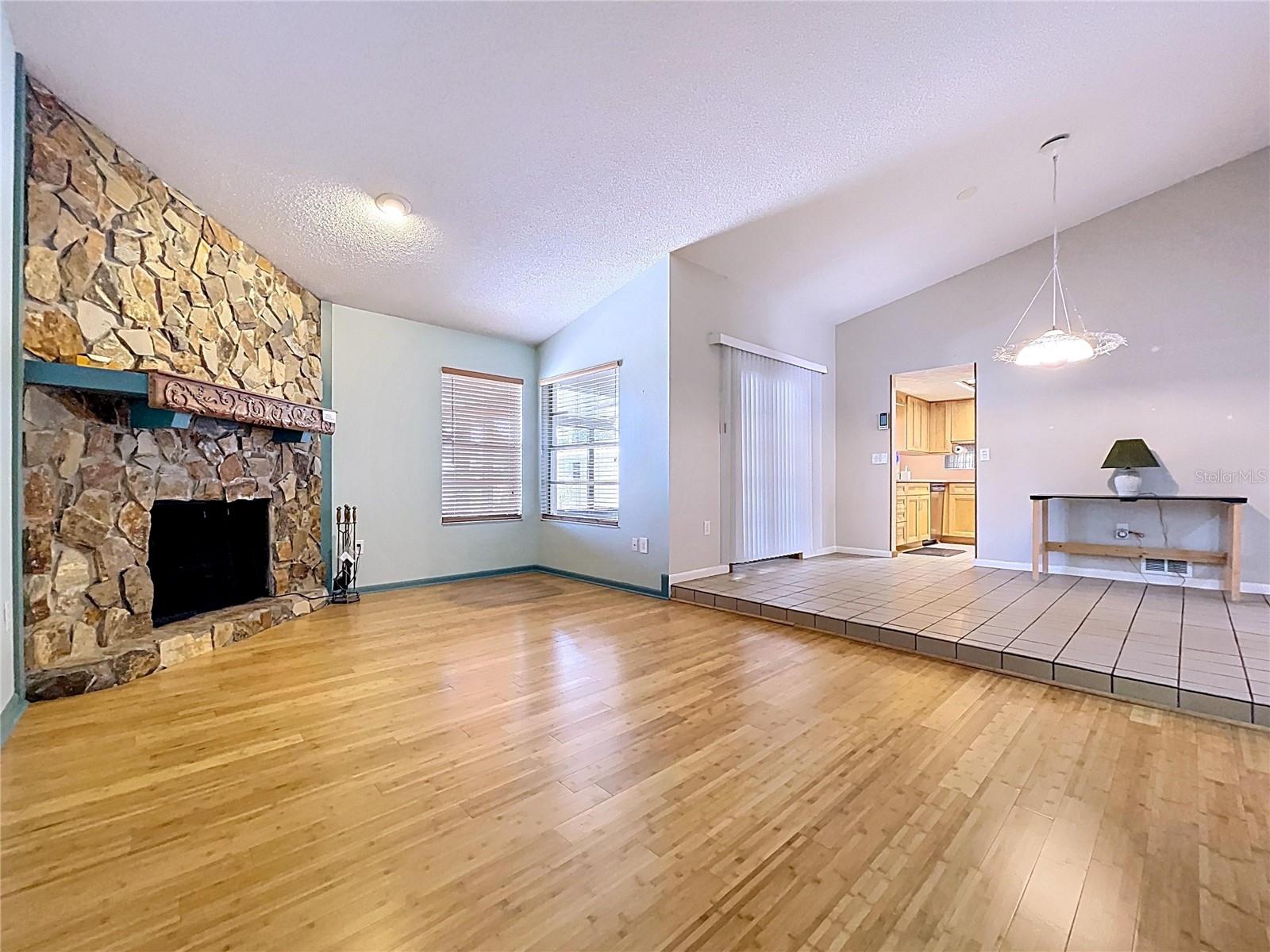 HIGH GLEN ADD - Residential