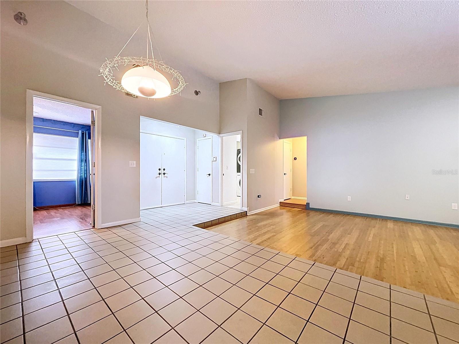 HIGH GLEN ADD - Residential