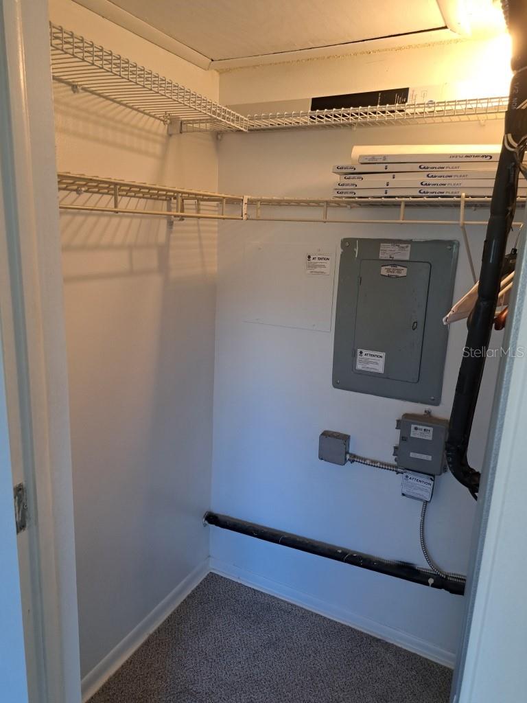 GREENBRIAR CONDO APTS III - Residential Lease