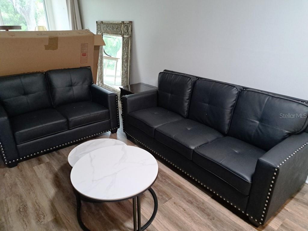 GREENBRIAR CONDO APTS III - Residential Lease