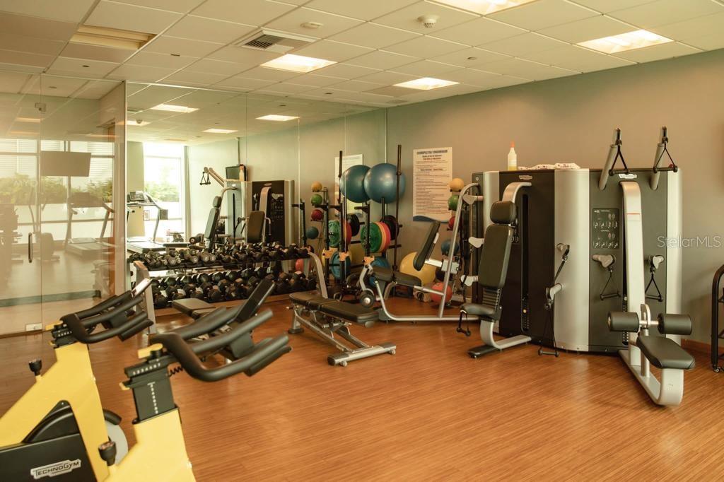 COSMOPOLITAN - Residential