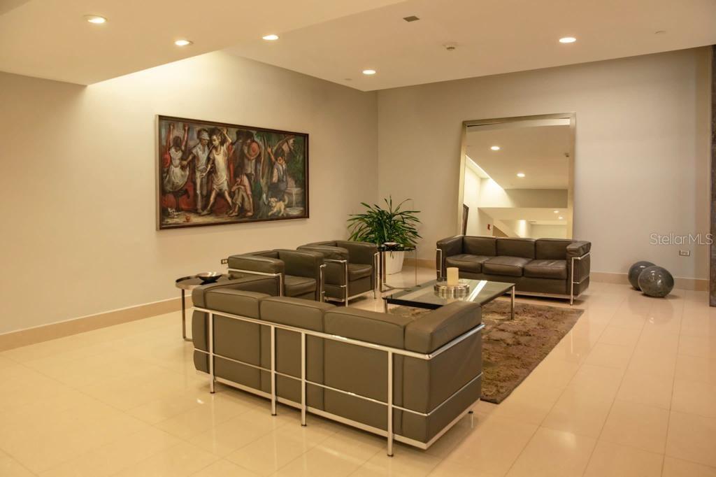 COSMOPOLITAN - Residential