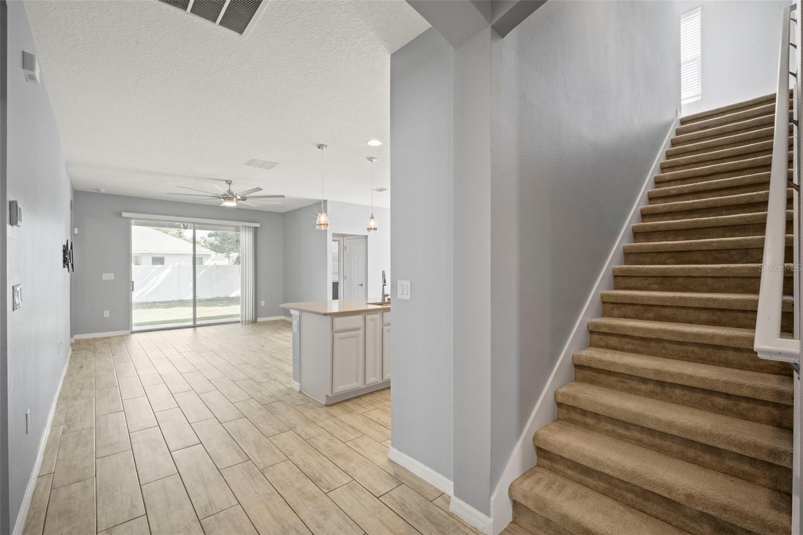 SUMMERVIEW/WOLF CRK RDG PH 2B- - Residential