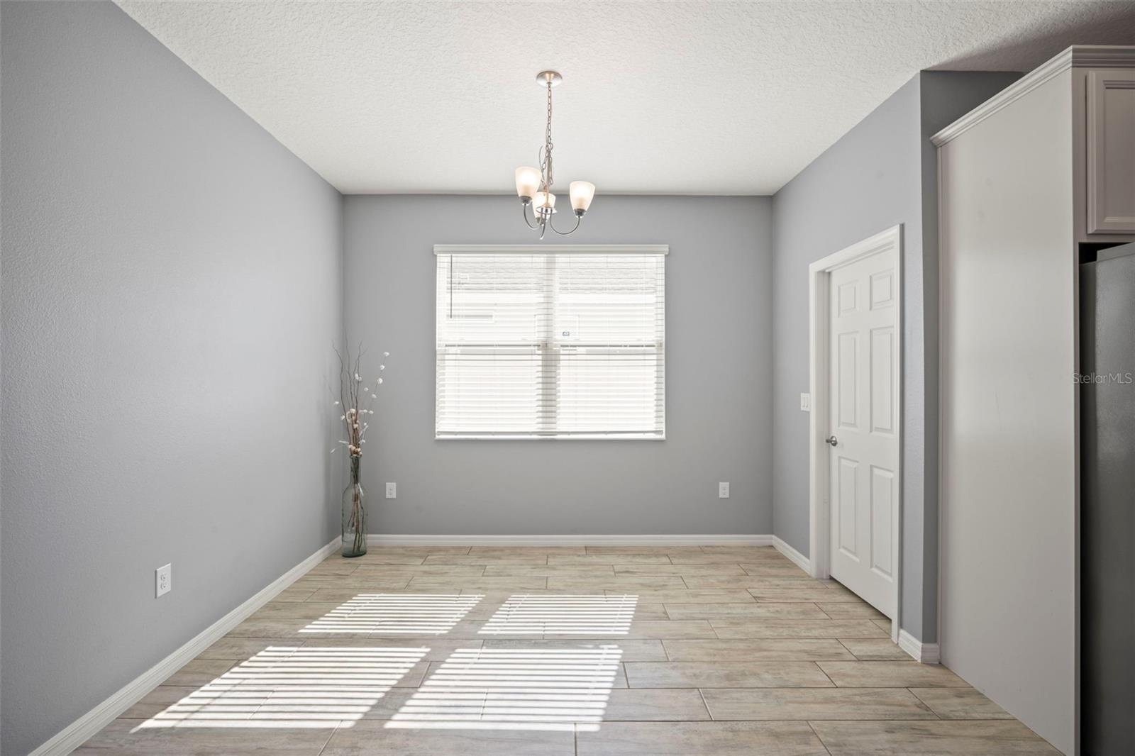 SUMMERVIEW/WOLF CRK RDG PH 2B- - Residential