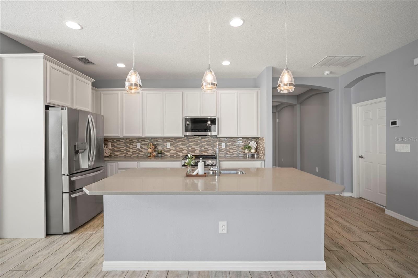 SUMMERVIEW/WOLF CRK RDG PH 2B- - Residential