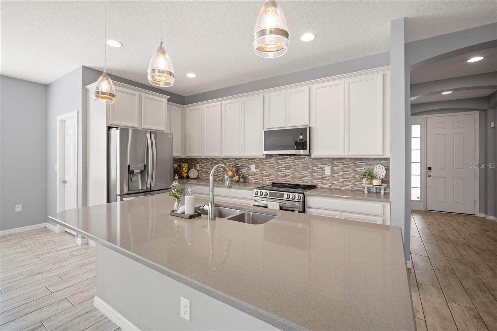 SUMMERVIEW/WOLF CRK RDG PH 2B- - Residential