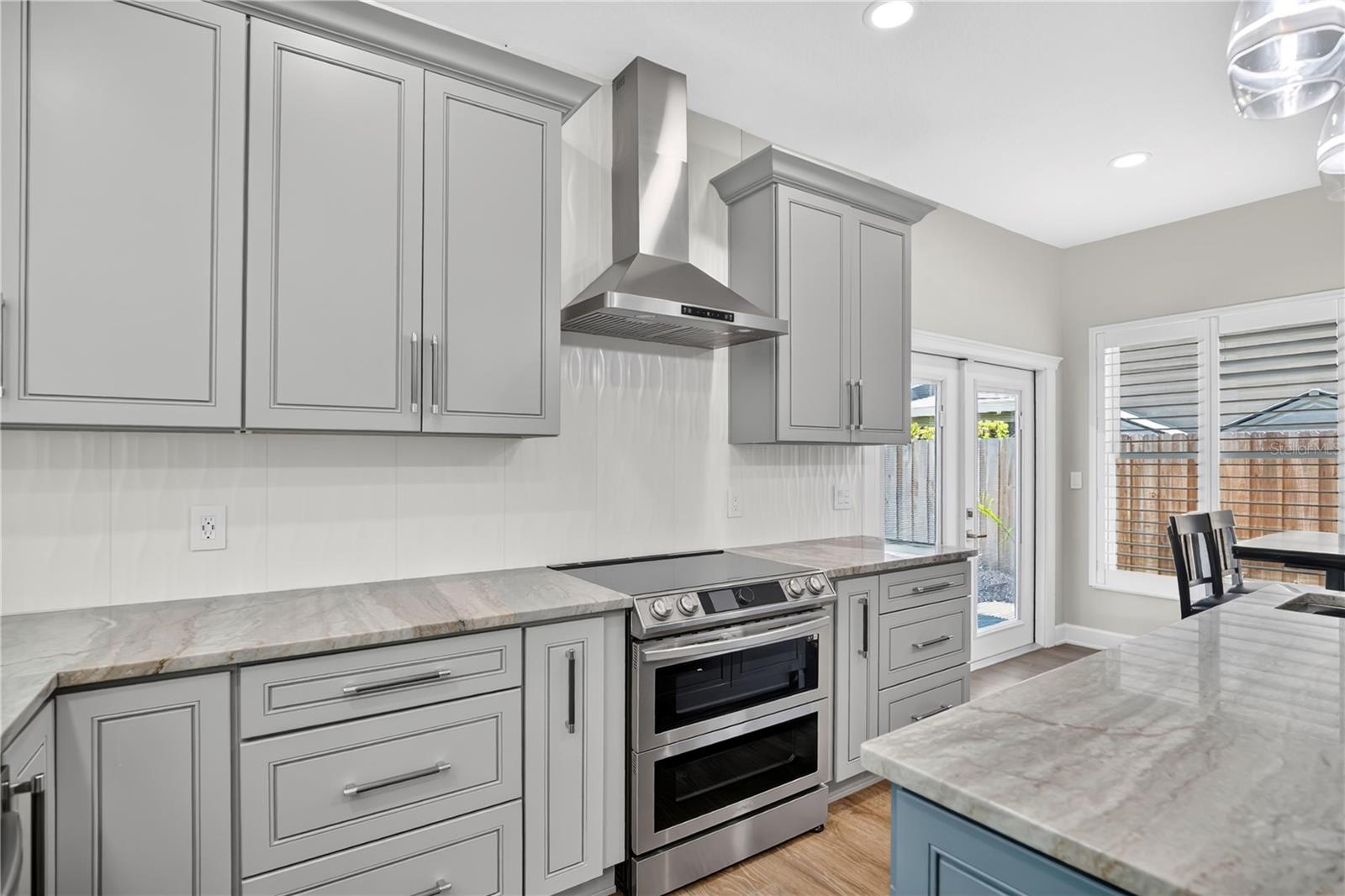 HUNTINGTON POINTE PH 2 - Residential