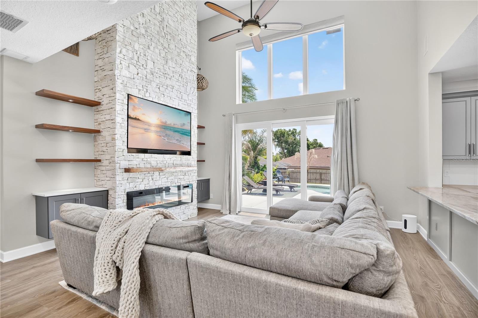 HUNTINGTON POINTE PH 2 - Residential