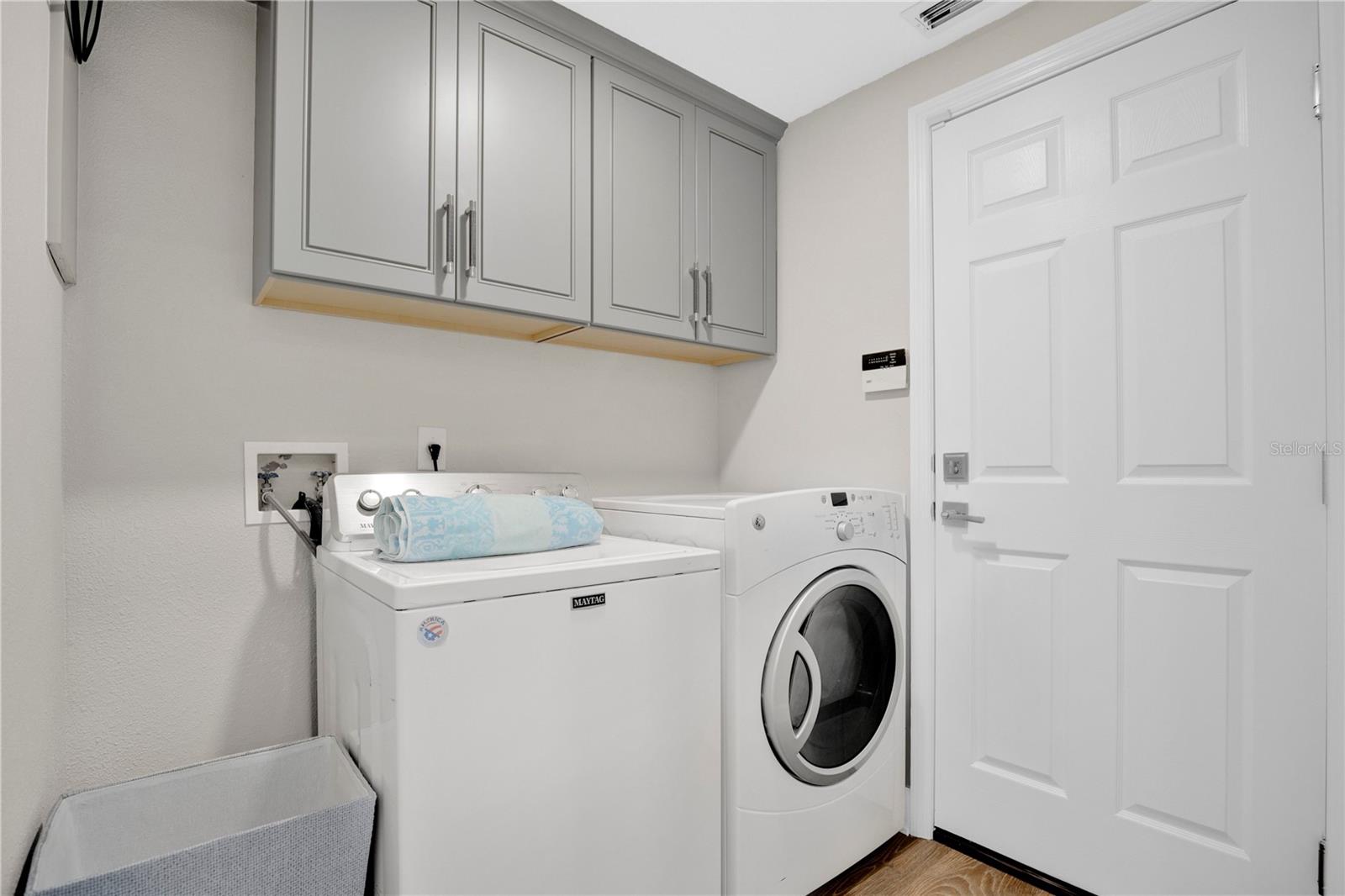 HUNTINGTON POINTE PH 2 - Residential
