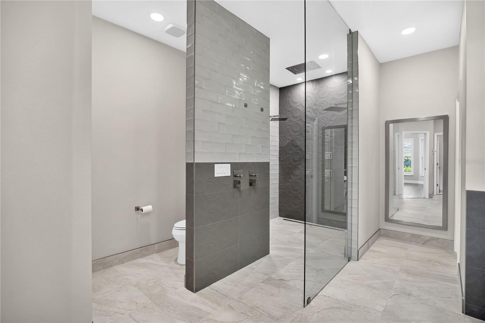 HUNTINGTON POINTE PH 2 - Residential