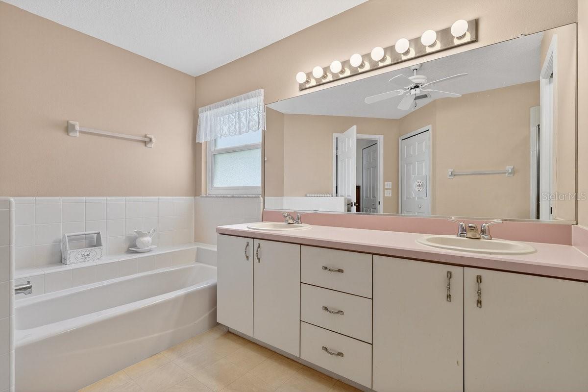 TYMBER TRACE PH 02 - Residential