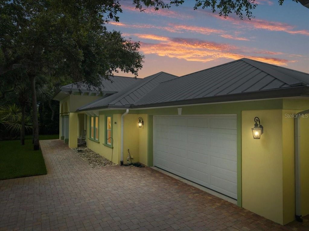 Photo of 3155 110th Place, Vero Beach, FL 32963 (MLS # O6417644)