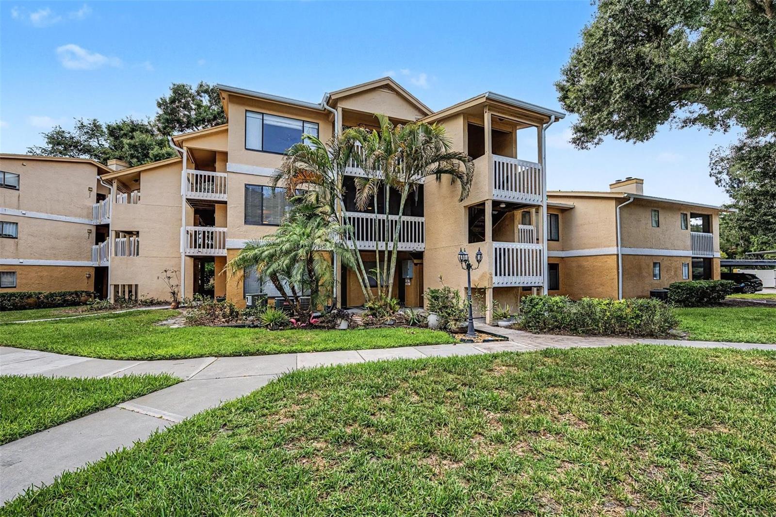 BELLEAIR VILLAGE CONDO - Residential