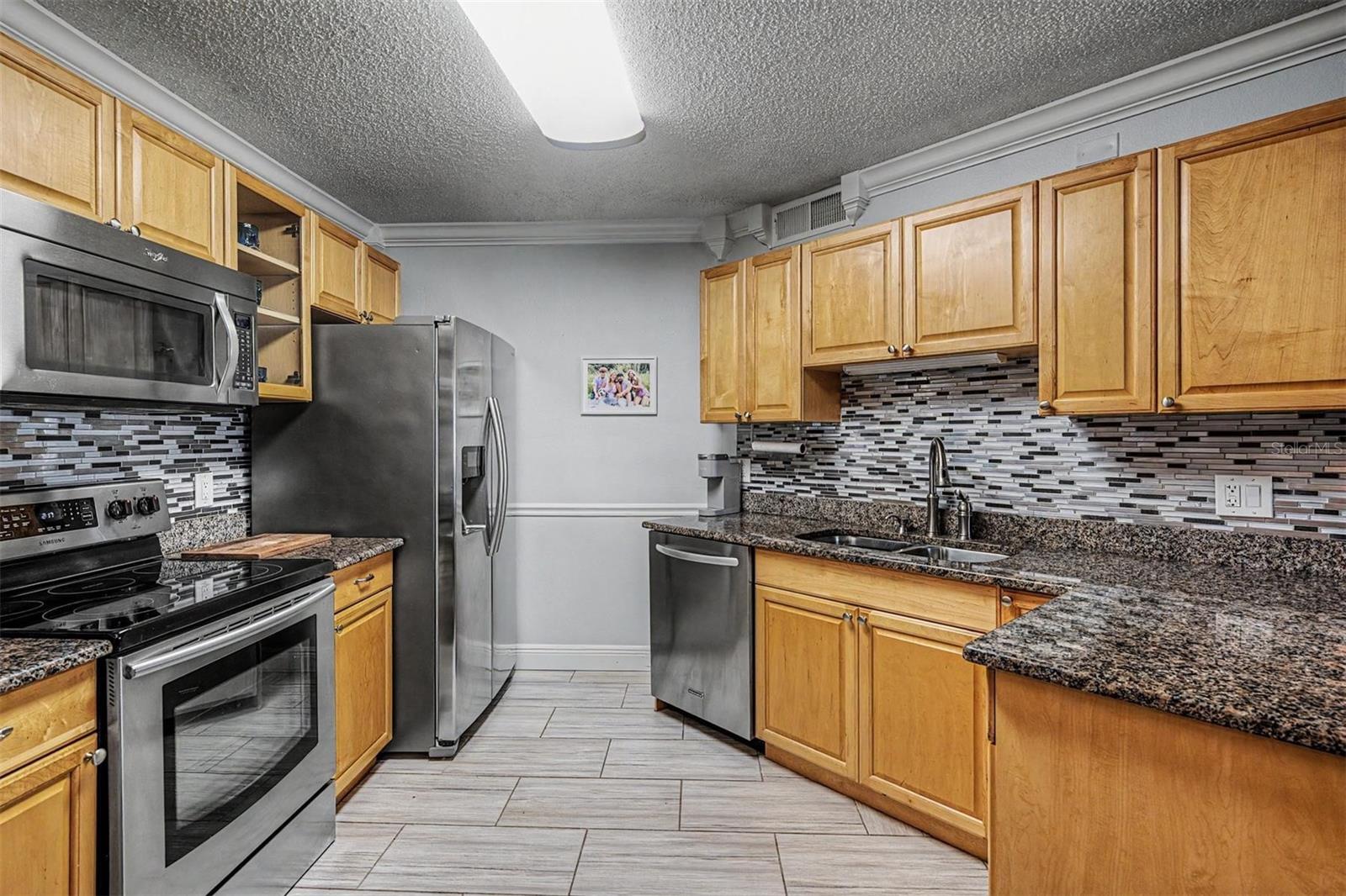 BELLEAIR VILLAGE CONDO - Residential