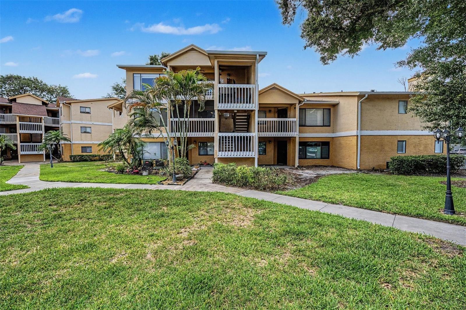 BELLEAIR VILLAGE CONDO - Residential