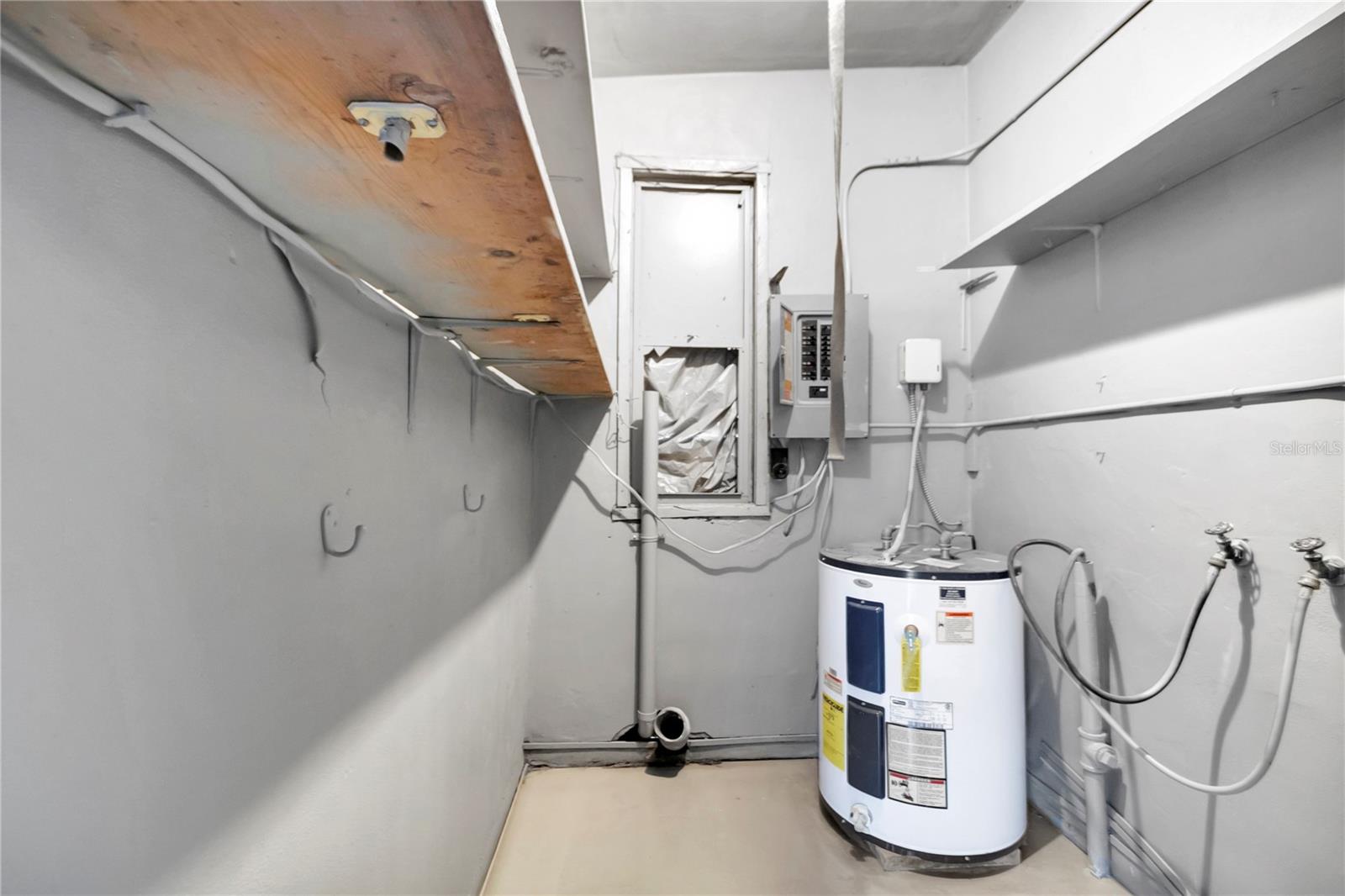 WEST LAKE PARK SUB - Residential