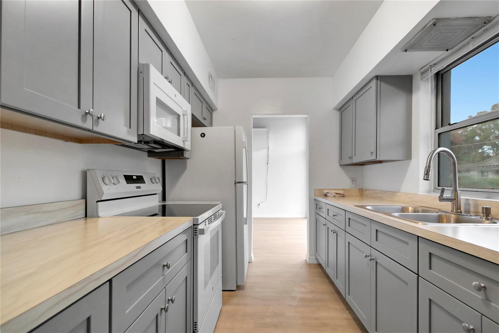 WEST LAKE PARK SUB - Residential