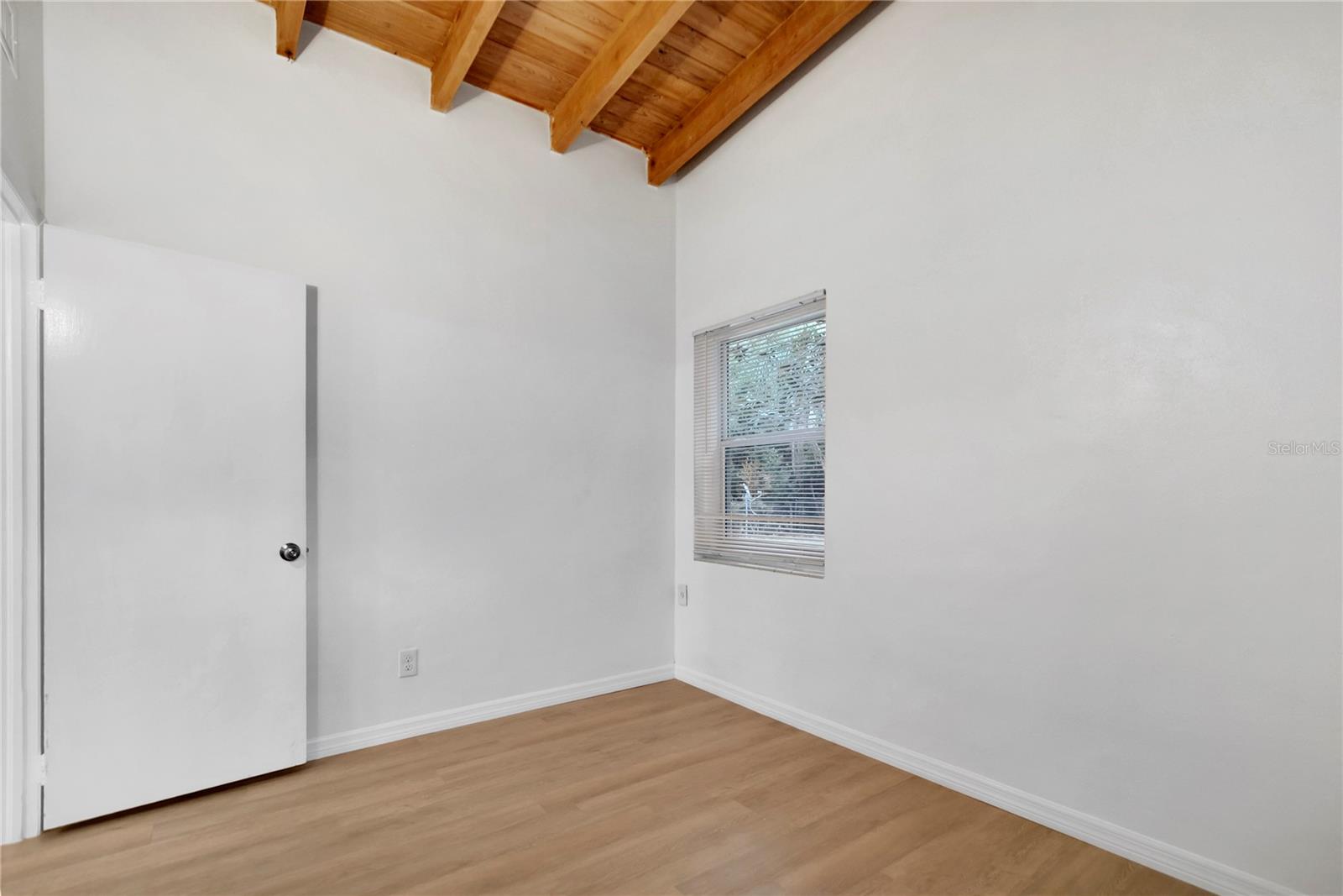 WEST LAKE PARK SUB - Residential