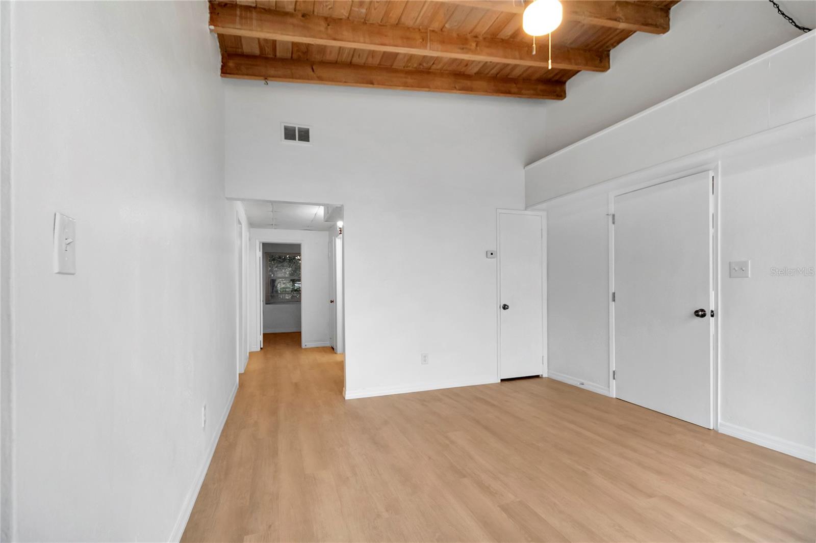 WEST LAKE PARK SUB - Residential