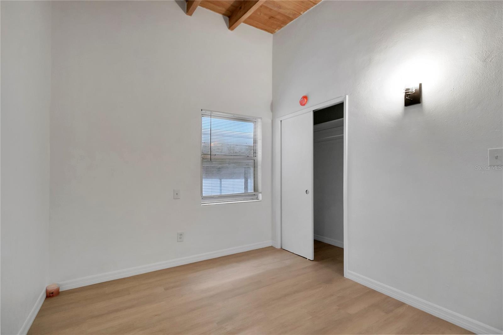 WEST LAKE PARK SUB - Residential