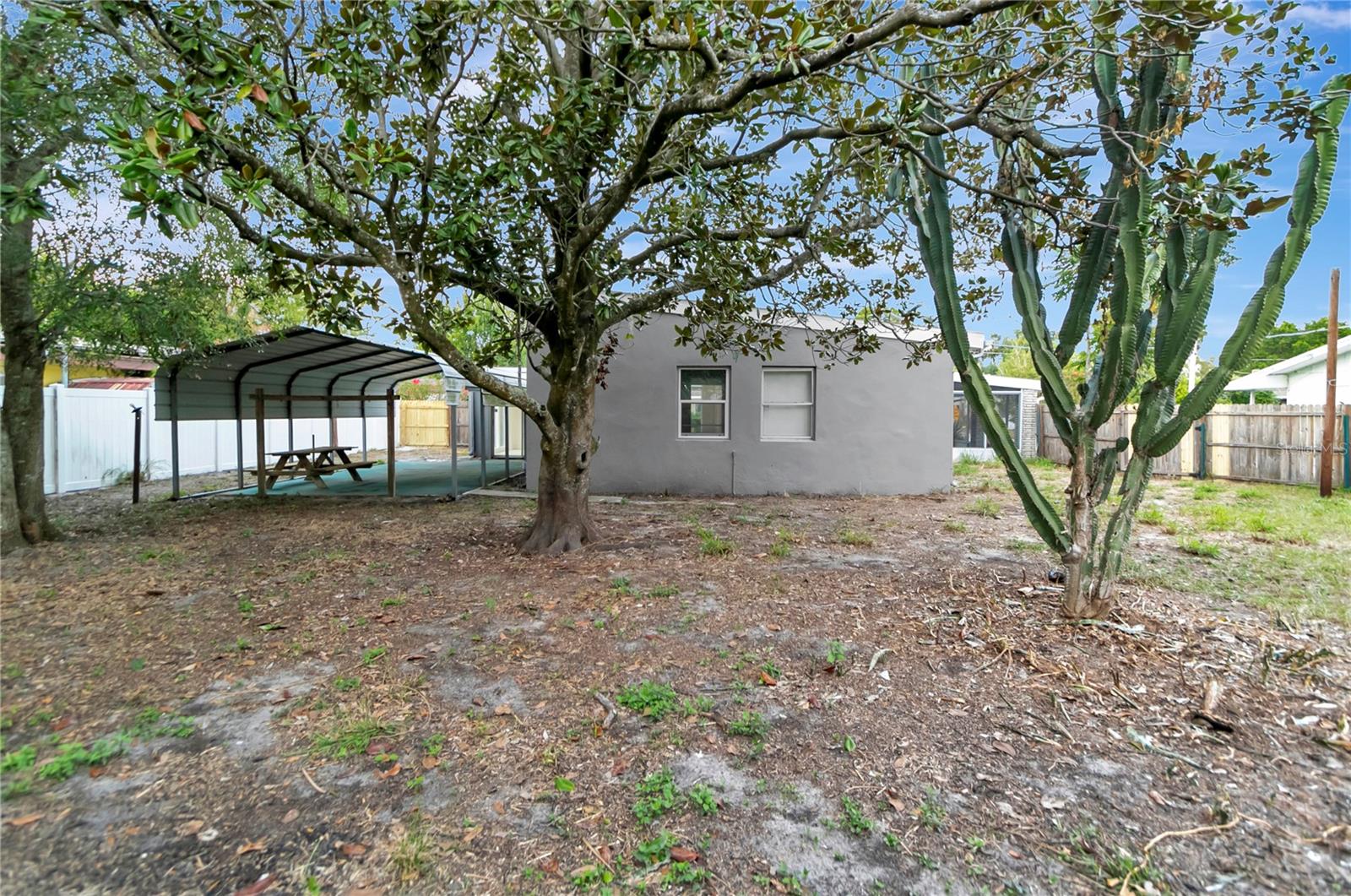 WEST LAKE PARK SUB - Residential