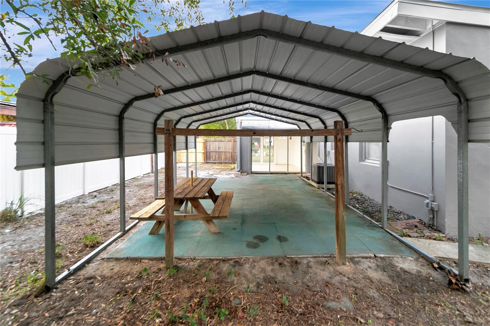 WEST LAKE PARK SUB - Residential