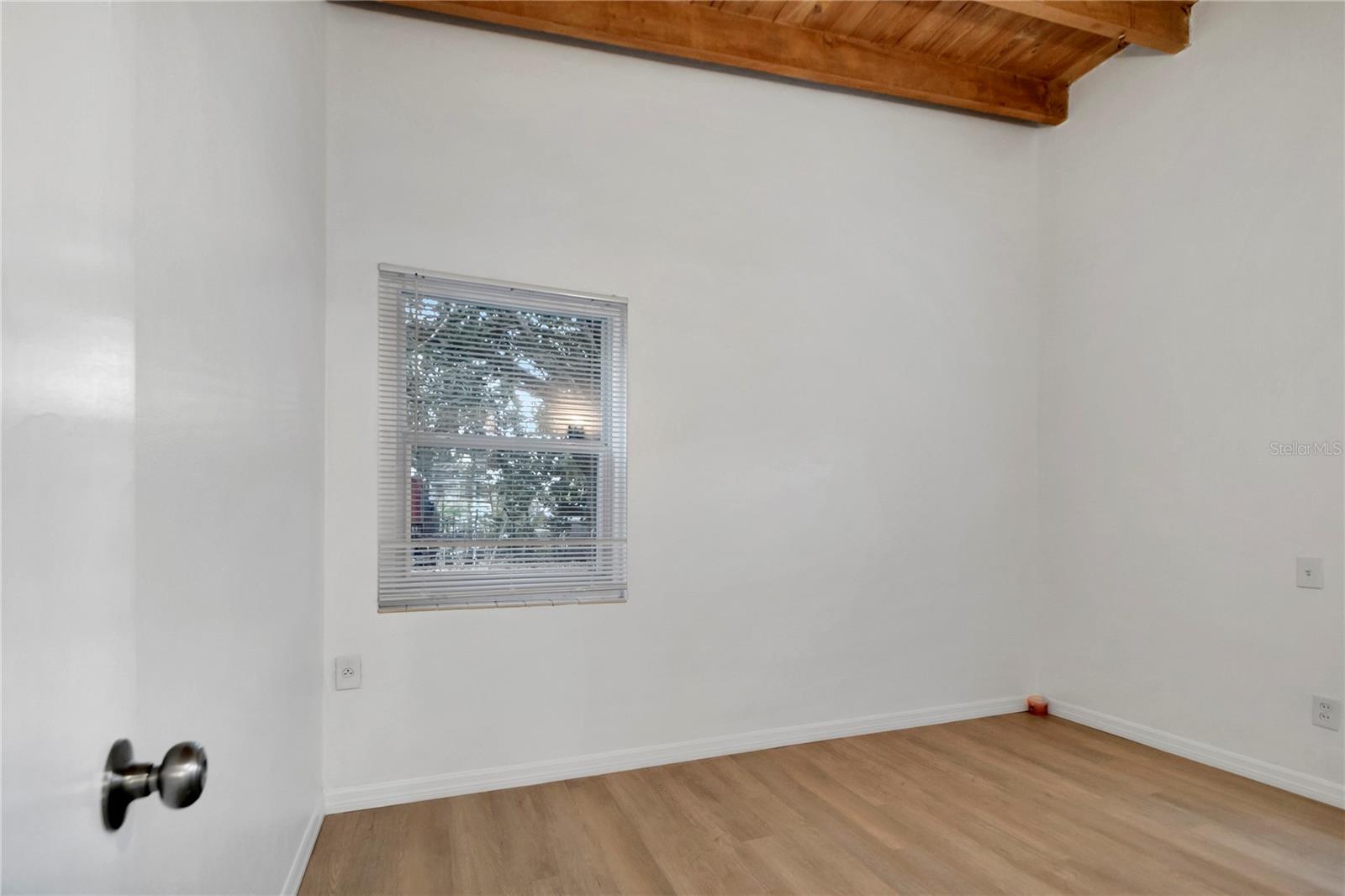 WEST LAKE PARK SUB - Residential