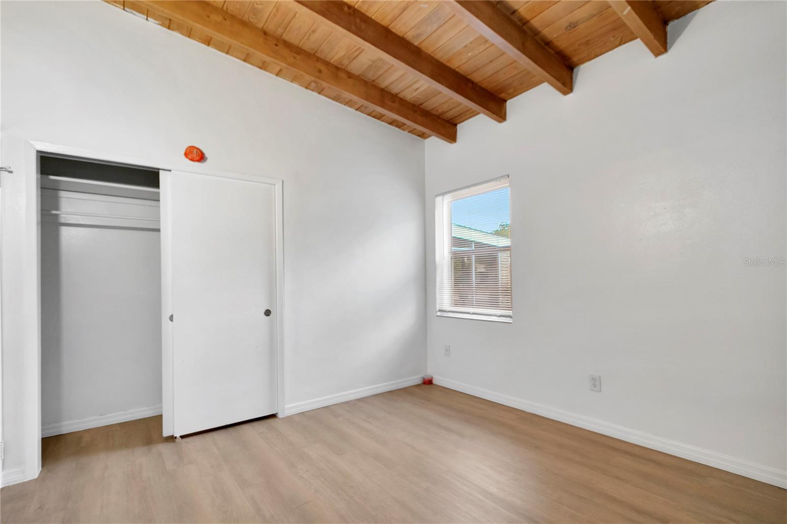 WEST LAKE PARK SUB - Residential