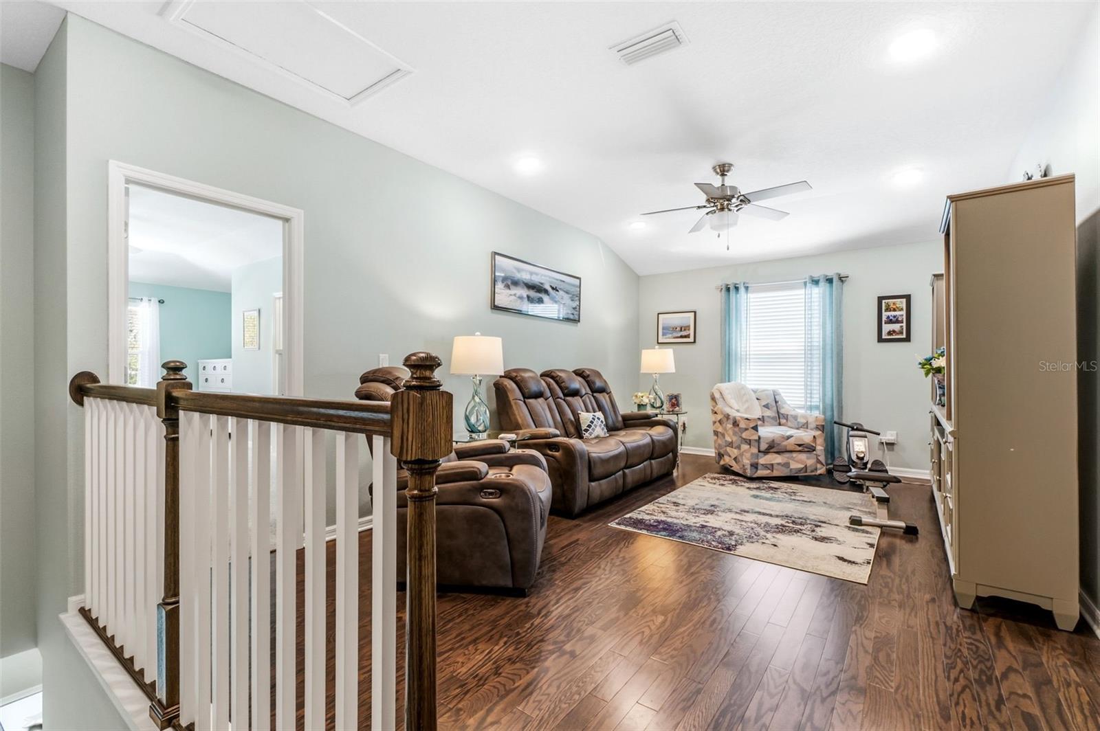 SIENNA PARK TWNHMS/UNIVERSITY - Residential