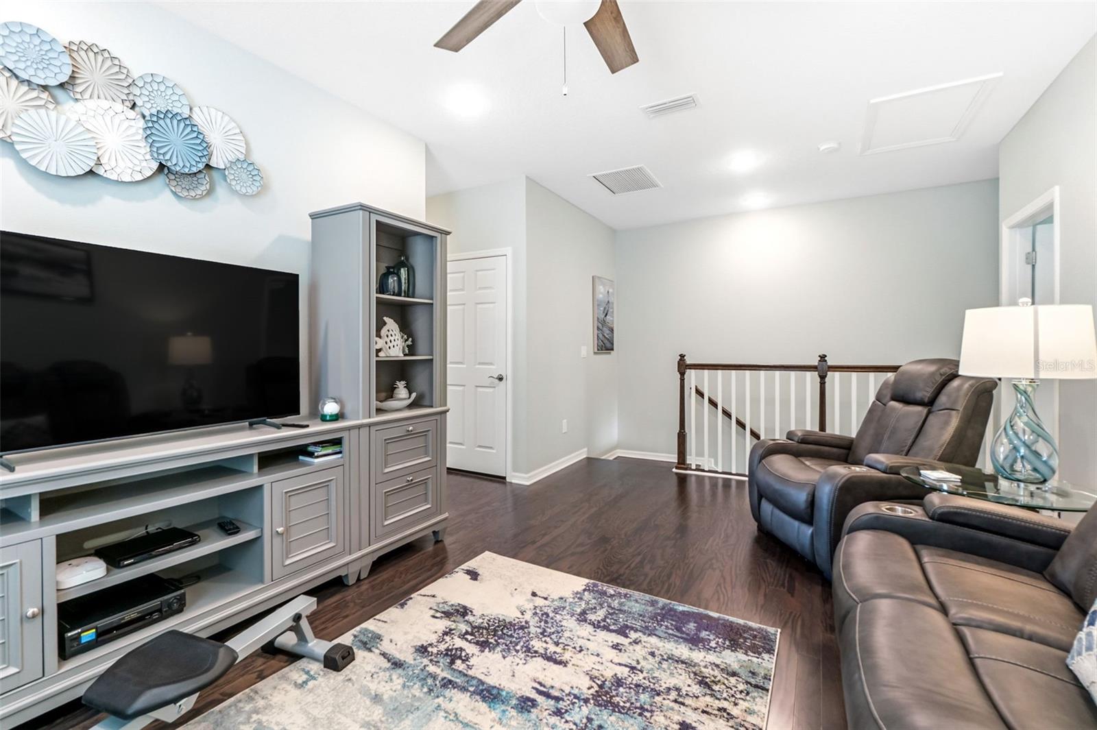 SIENNA PARK TWNHMS/UNIVERSITY - Residential