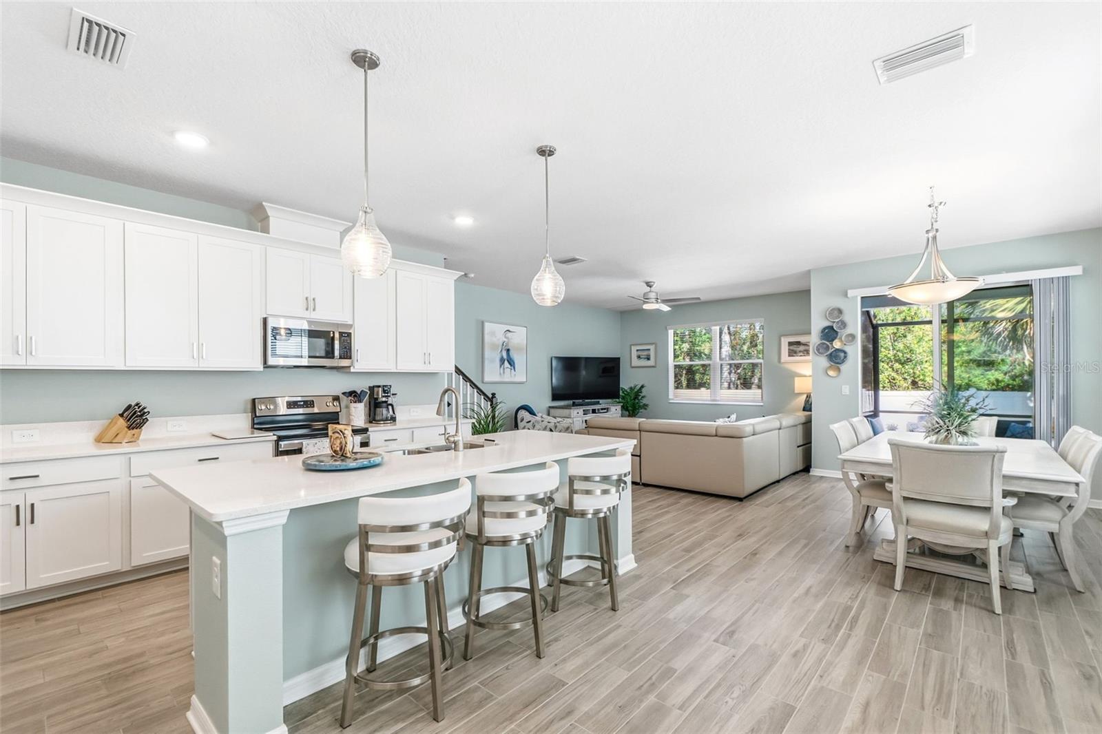 3044 VIA SIENNA CIRCLE