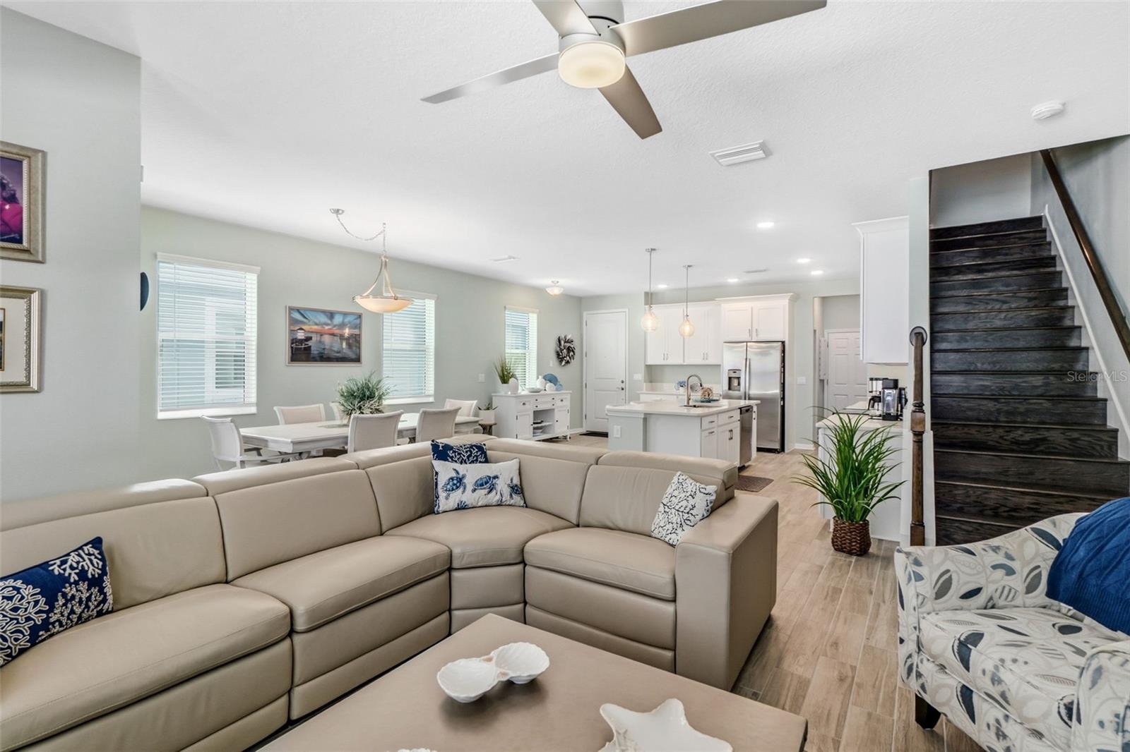 SIENNA PARK TWNHMS/UNIVERSITY - Residential